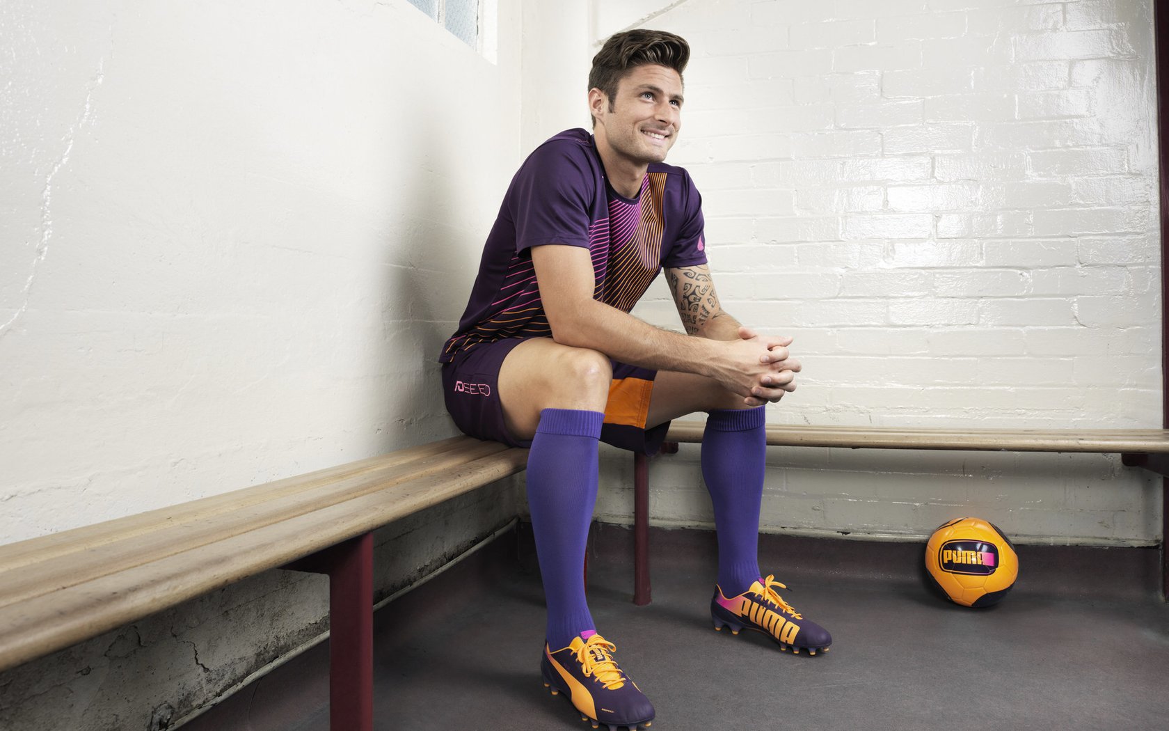 全国青少年趣味运动会迎来青春盛宴，青年趣味运动标语